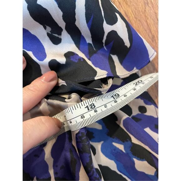 Julie Dillon ruffled sleeve leopard print dress size 8 - Picture 8 of 9